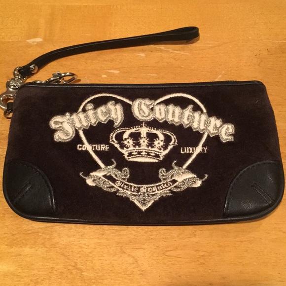 Juicy Couture Black Wristlet - Picture 1 of 3